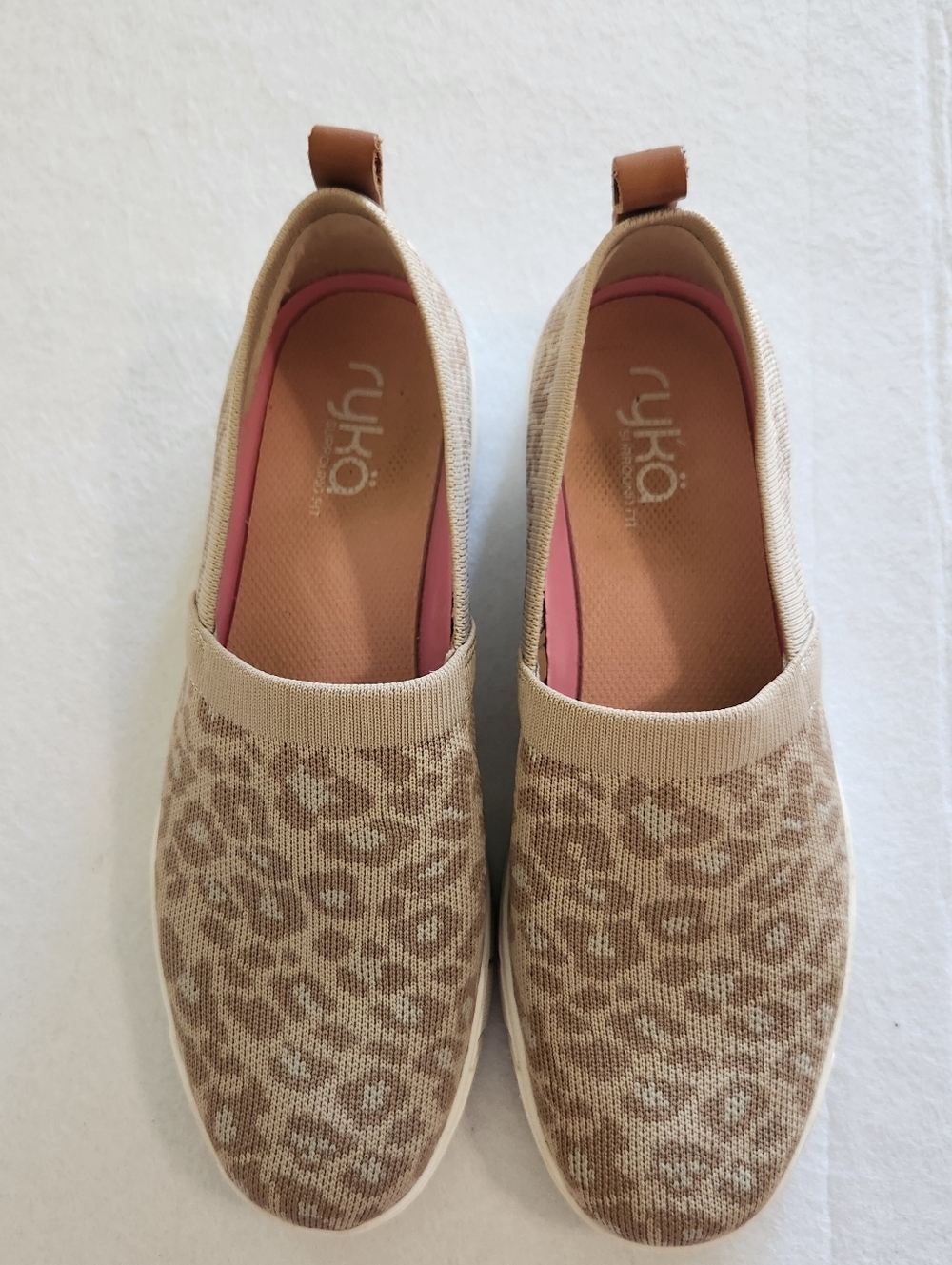 Ryka Women's Tan Leopard Slip-On Sneakers Size 8 - Picture 3 of 9